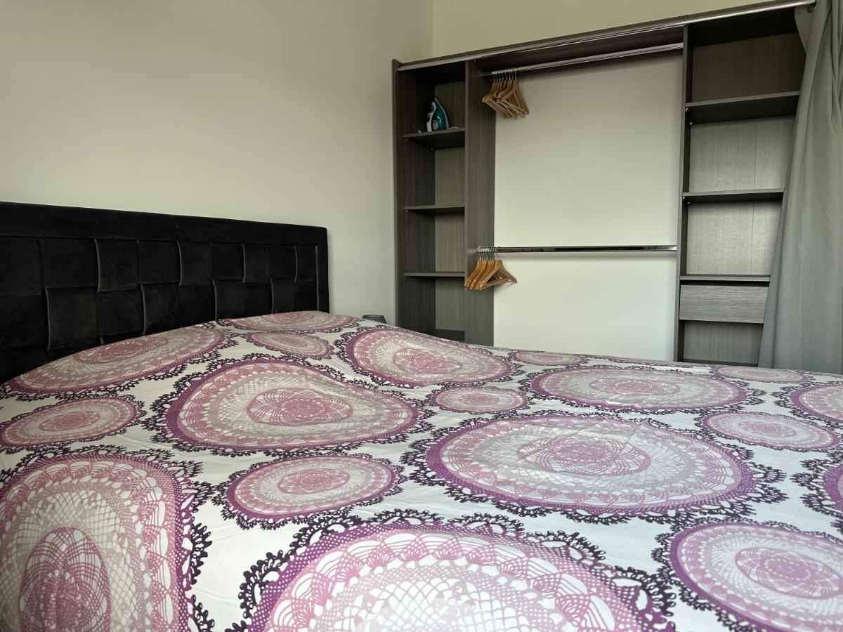 Agreable 2 Pieces Avec Balcon Et Parking Transports By Immo Kit Bnb سارسيل المظهر الخارجي الصورة