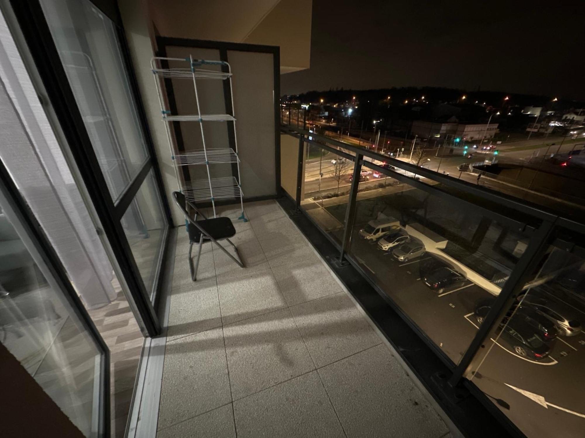 Agreable 2 Pieces Avec Balcon Et Parking Transports By Immo Kit Bnb سارسيل المظهر الخارجي الصورة